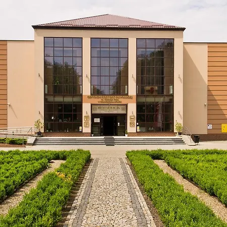 Gościnne W Centrum Kultury Wsi Polskiej Kompleks wypoczynkowy